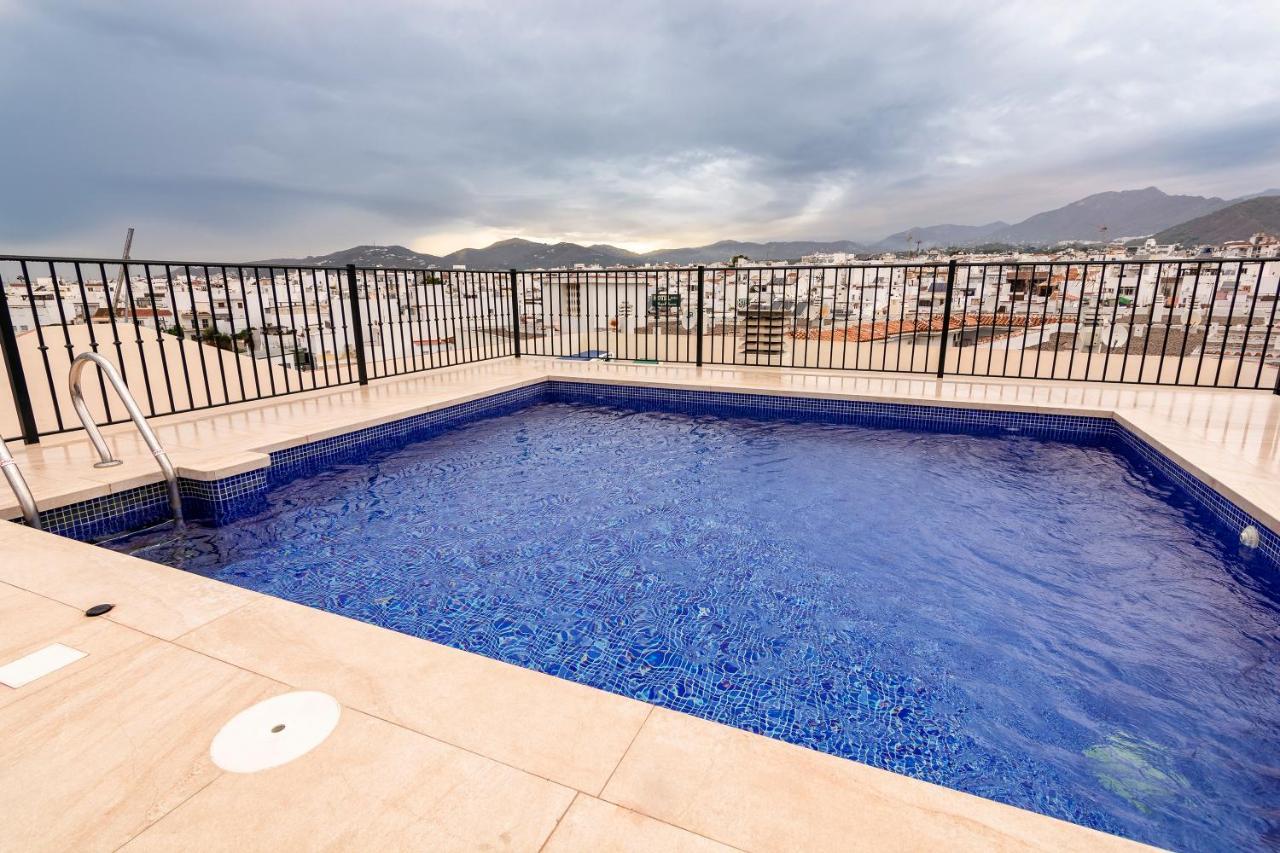 Luxurious Carabeo 2000 1.3 Apartment Nerja Exterior photo